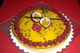 tarte aux fruits de la passion et  la framboise
