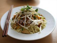 Nouilles sauts au poulet