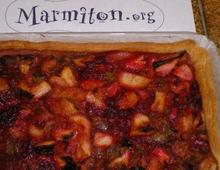 Tarte pommes, rhubarbe, framboises