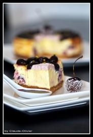 cheesecake chocolat blanc et cerises pochées