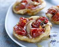 mini pizzas aux tomates cerises