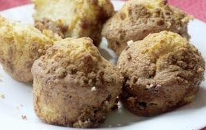 Muffins au coulis de caramel au beurre salé et spéculoos