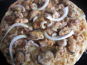 Pizza aux fruits de la mer