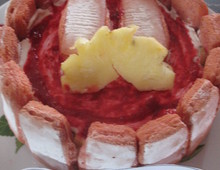 Charlotte aux petits suisses et  l ananas