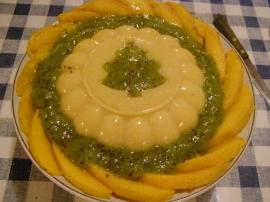 bavarois de mangue au coulis de kiwis