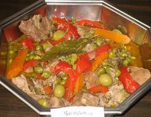 Ragot de ctes de porc aux petits pois et jeunes carottes