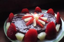 gâteau pascal au lait de brebis, fruits et chocolat