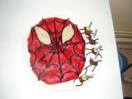 gâteau spiderman