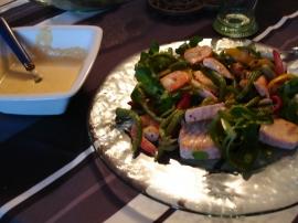 salade de légumes grillés et crevettes au curry