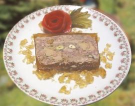 terrine de faisan aux noisettes et foie gras