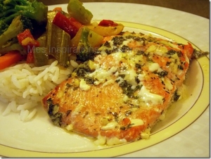 Filet de saumon au four marin aux herbes aromatiques  