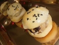 mini burgers foie gras confit de muscat  