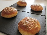 petits pains  hamburger