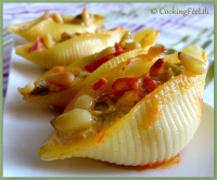 Conchigie farcis aux poivrons et au brocciu