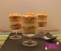 Verrines de naked cake au quatre quarts et aux pommes caramlises
