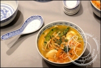 Soupe chinoise gourmande aux crevettes