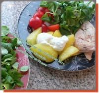 Assiette compose avec des pommes de terre  la sauce ciboulette Vie quotidienne de FLaure