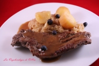 Steaks de cerf  la choucroute sauce aux pommes