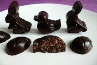 chocolats de Pques vgans bio 100 crus cannelle et chanvre (dittiques protins sans gluten ni sucre et riches en fibres)