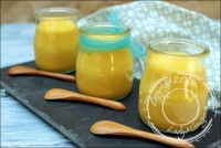 Soupe froide de courgettes jaunes au citron confit safran et ricotta