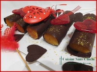 Roul de la Saint Valentin  la compote de framboises et ganache monte  la pralinoise