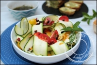 Salade de courgettes crues