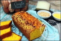 Cake au mas parmesan et pignons de pin
