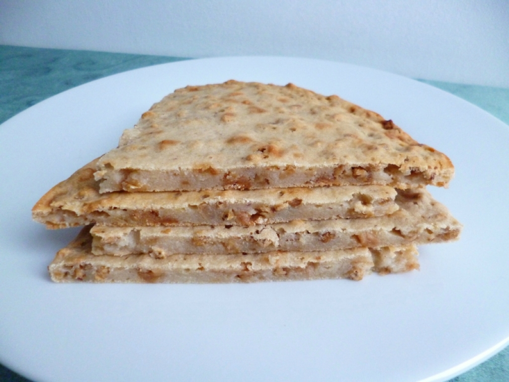 pancake hyperprotéiné aux pommes et au sirop d  érable avec blé complet soufflé et psyllium (sans sucre ni beurre ni oeufs)