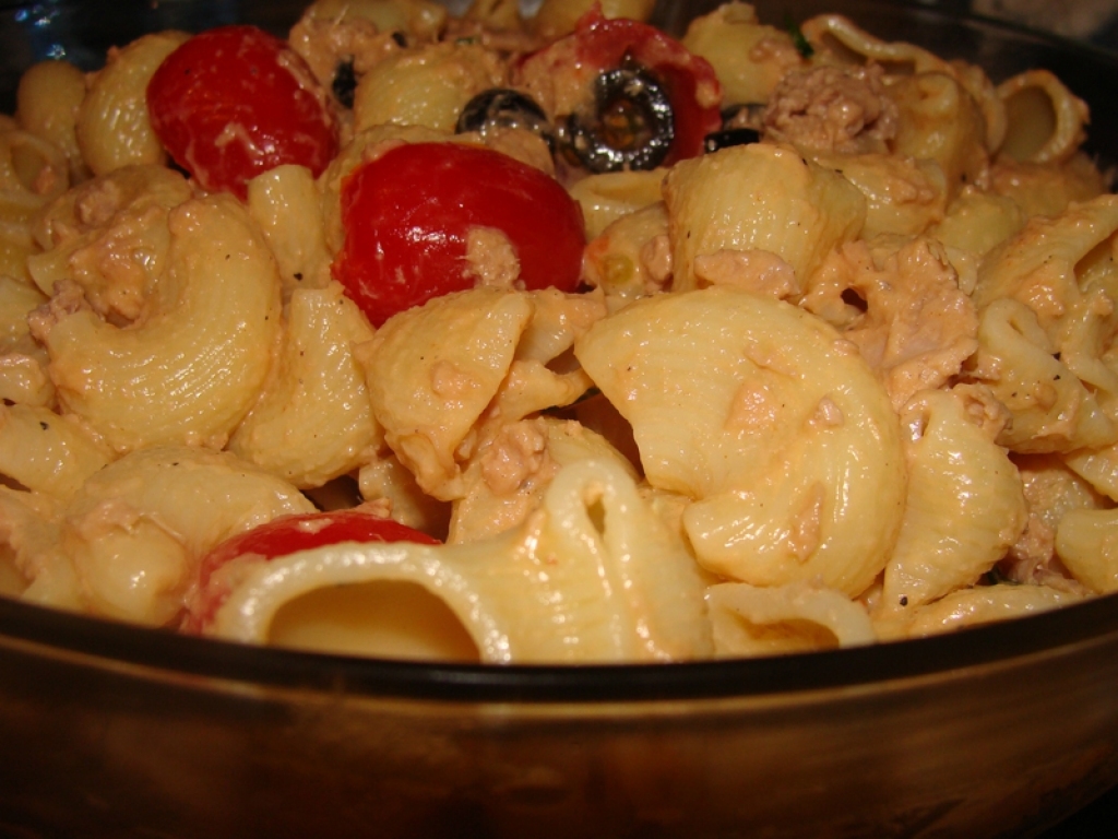 Recette salade de pates thon olives tomates sauce rose