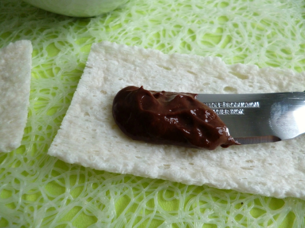 tartinade diététique au cacao cru avec Nutriose et maltitol à 60 kcal (sans sucre sans beurre sans gluten et riche en fibres)