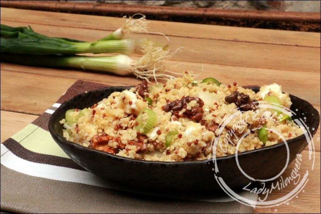 Salade au boulghour quinoa feta et noix